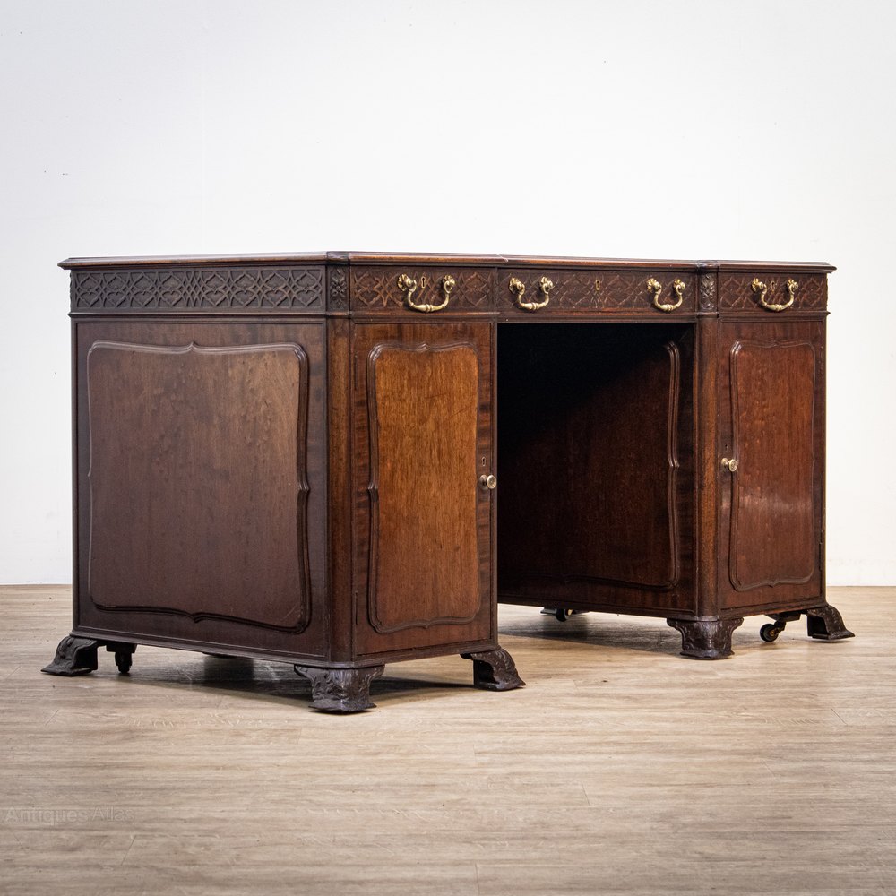 Carved Mahogany Pedestal Desk Antiques Atlas