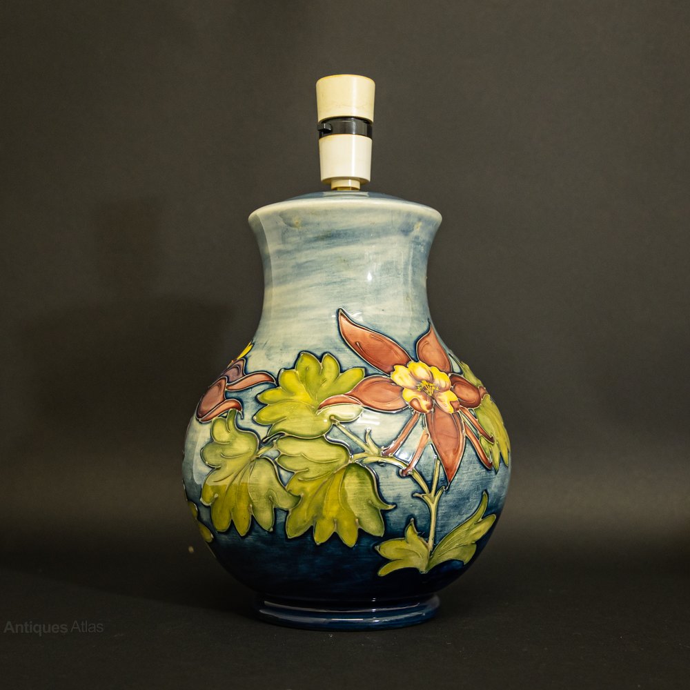 Antiques Atlas Moorcroft Lamp