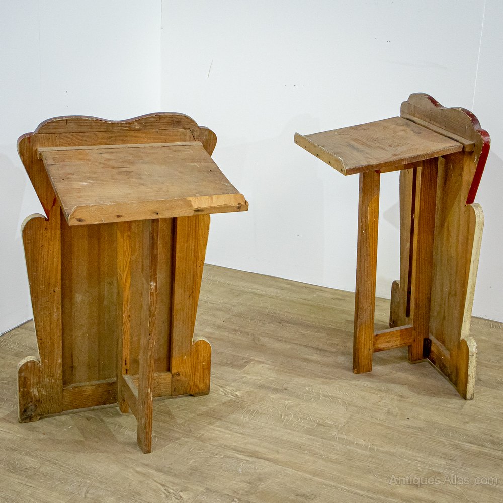 Red & White Band Stands Antiques Atlas