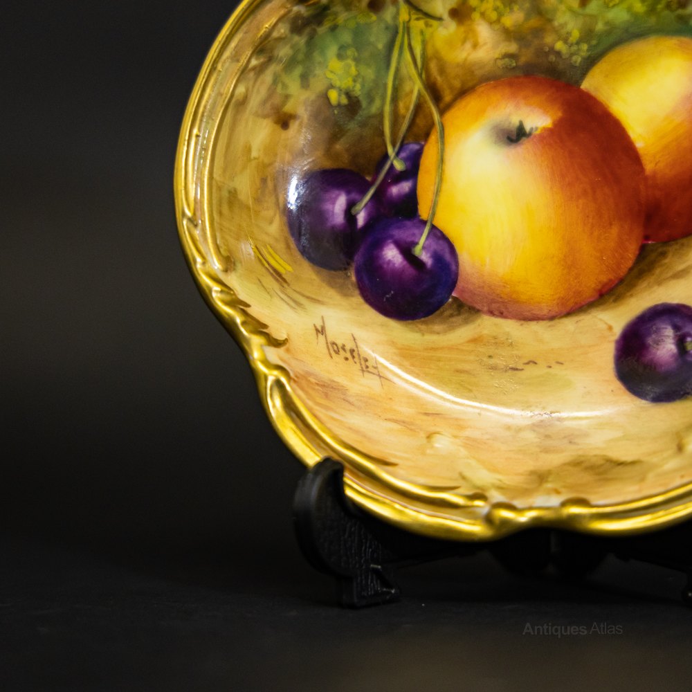 Antiques Atlas Royal Worcester Scalloped Edge Dish