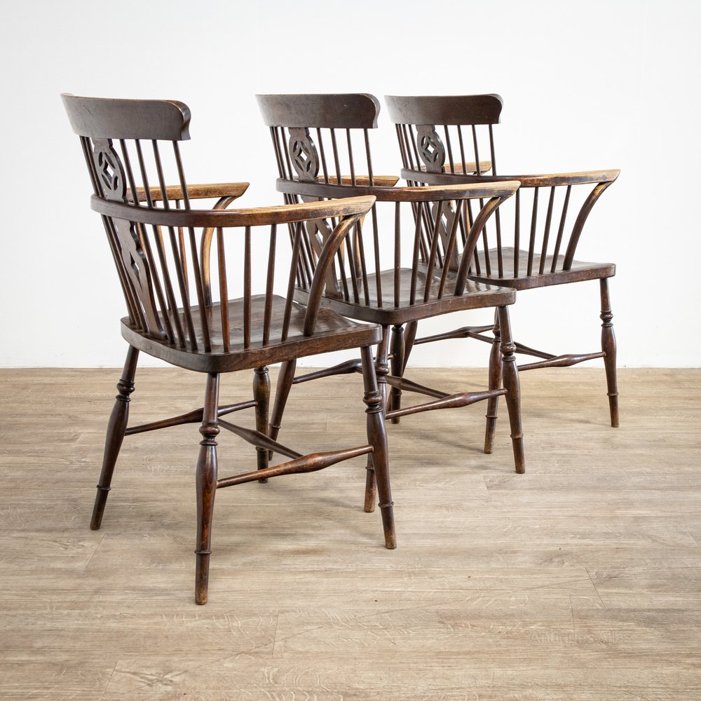 Trio Of Windsor Chairs Antiques Atlas