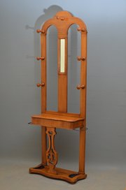 Elegant Victorian Oak Hall Stand 