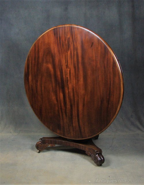 Early Victorian Mahogany Breakfast / Dining Table
