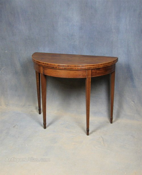 Georgian Mahogany Tea Table
