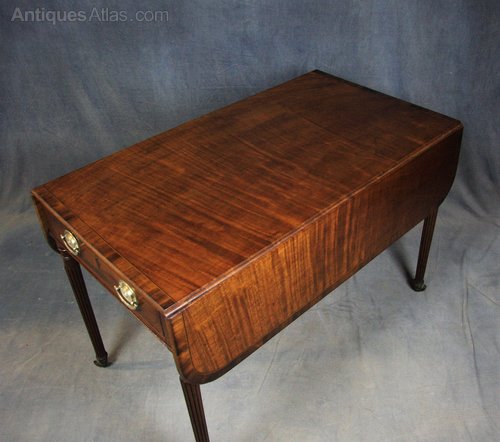 Large Regency Mahogany Pembroke / Dining Table