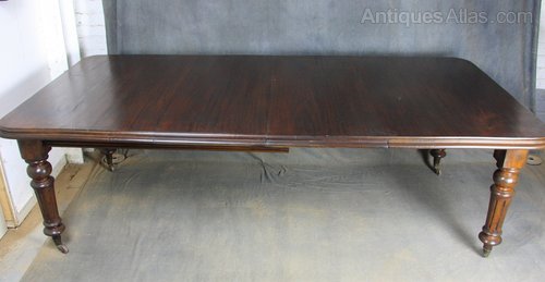 Victorian Mahogany Dining Table