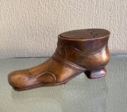 Large Late Victorian Treen Snuff Shoe