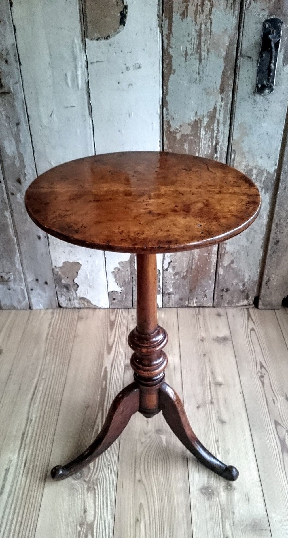 Cedar Wood Table Antiques Atlas