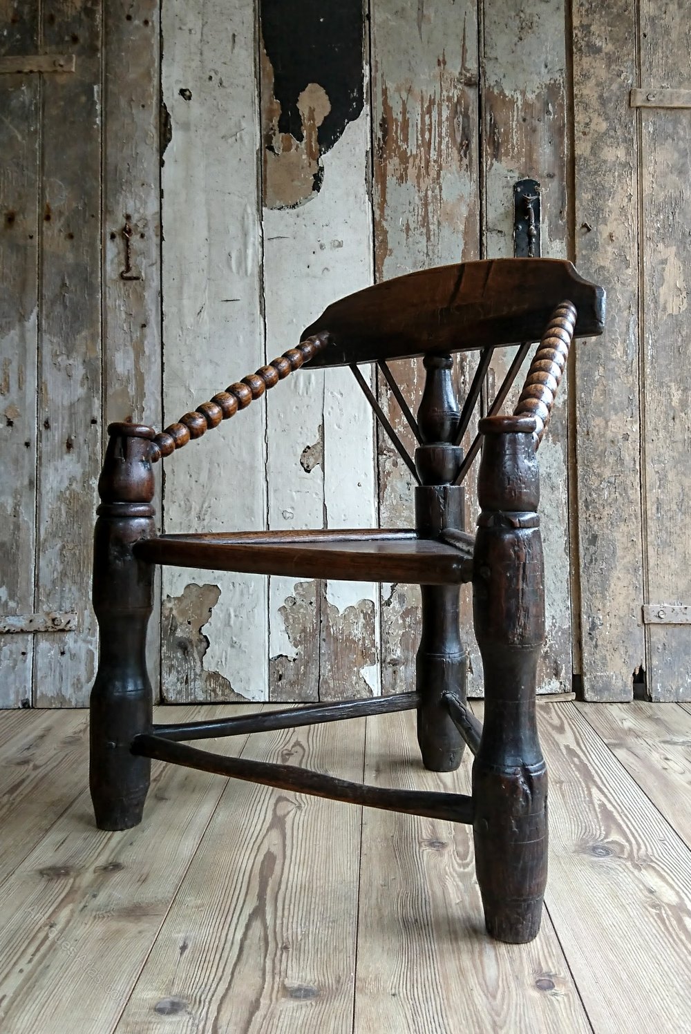Turner's Chair Antiques Atlas