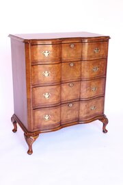 Georgian Revival Walnut 4 Drawer Chest 1920s