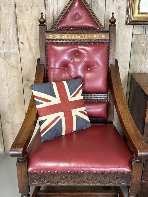 Queen_Elizabeth_II_Silver_Jubi