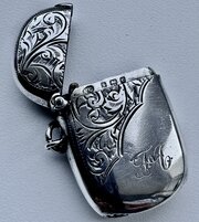 Oval Silver Vesta, Arthur Cook, Birmingham, 1902 