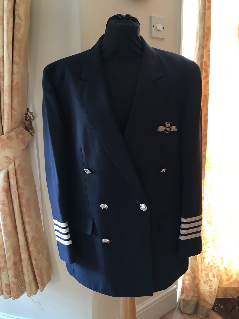 Antiques Atlas Airline Pilot Uniform Jacket