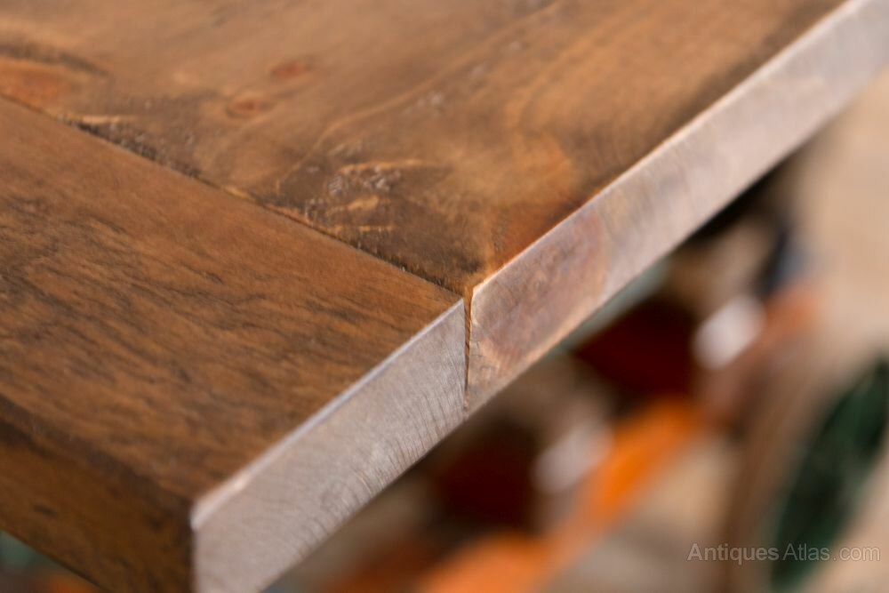 Antiques Atlas - Vintage Lister Engine Table as175a3597 / TBL-4559-PEP