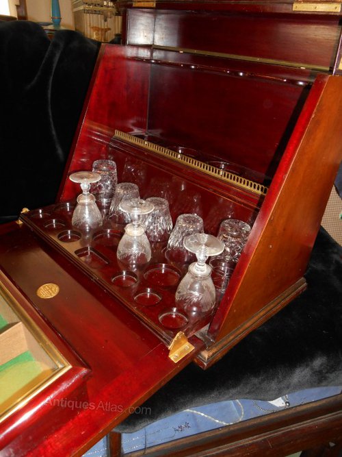 Victorian Mahogany And Brass Mounted Decanter Antiques Atlas