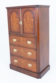 Amazing Quality Inlaid Lined Press Of Small Proportions