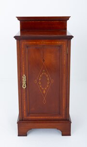 Sheraton Revival Mahogany Bedside Cabinet