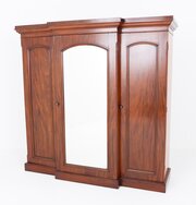 Victorian Mahogany Gentlemans Wardrobe