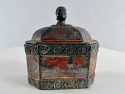 18th Century Table Tobacco Pot W693