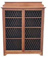 Antique C.1900 Fine Quality Walnut Bookcase