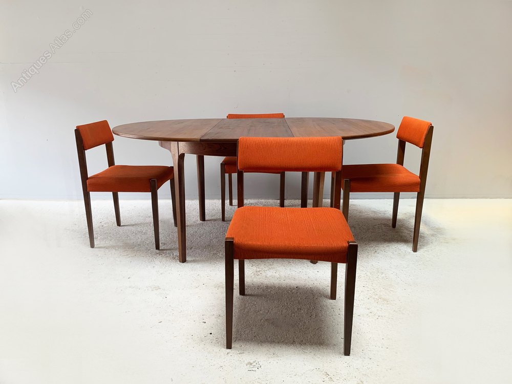 Antiques Atlas 1960’s Mid Century Dining Table / 4 Dining Chairs