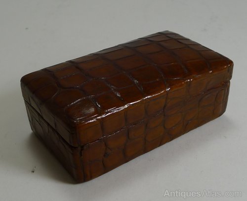 Crocodile　　CASE　ANTIQUE Antique_Crocodile__Alligator_C