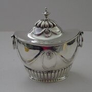 Antique English Solid / Sterling Silver Tea Caddy 