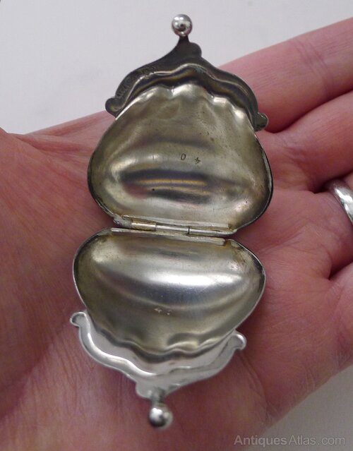 Antiques Atlas - Gucci, Italy - Solid Silver And Enamel Pill Box