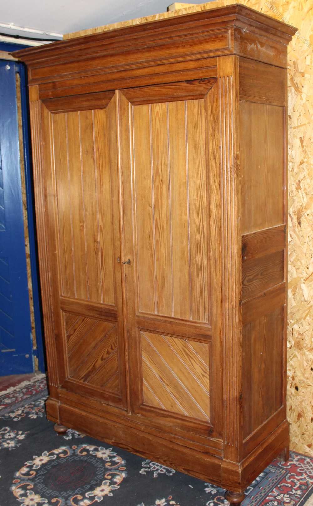 1900Carved Pitch Pine 2 Door Wardrobe Antiques Atlas