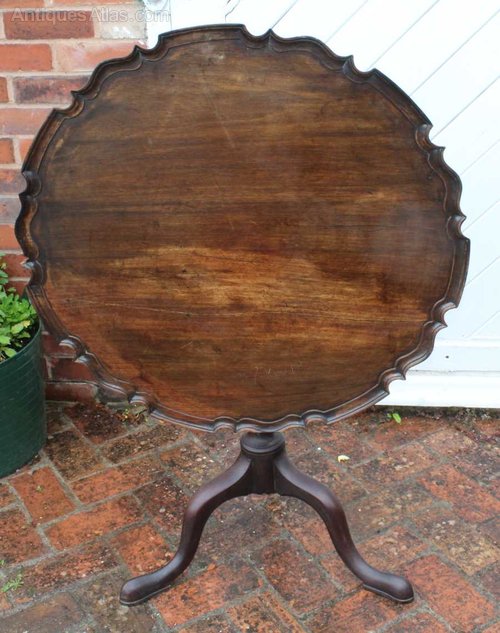 Mahogany Pie Crust Round Table Antiques Atlas