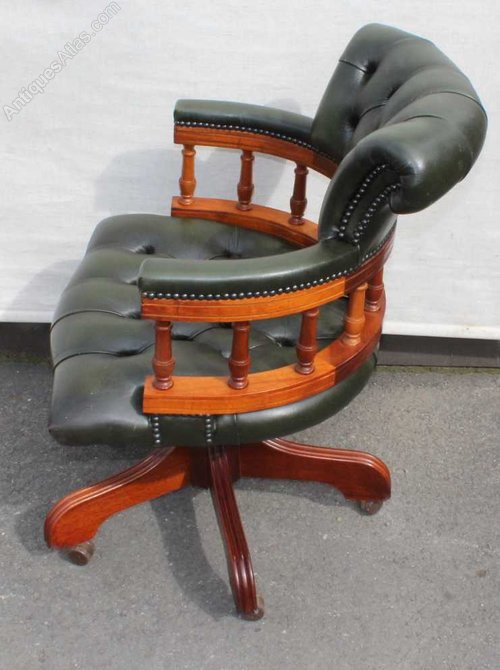 Antiques Atlas Green Leather Office Chair In Good Condition Antiques Atlas Green Leather Office