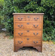 Neat Oak Bachelors Chest Of Drawers