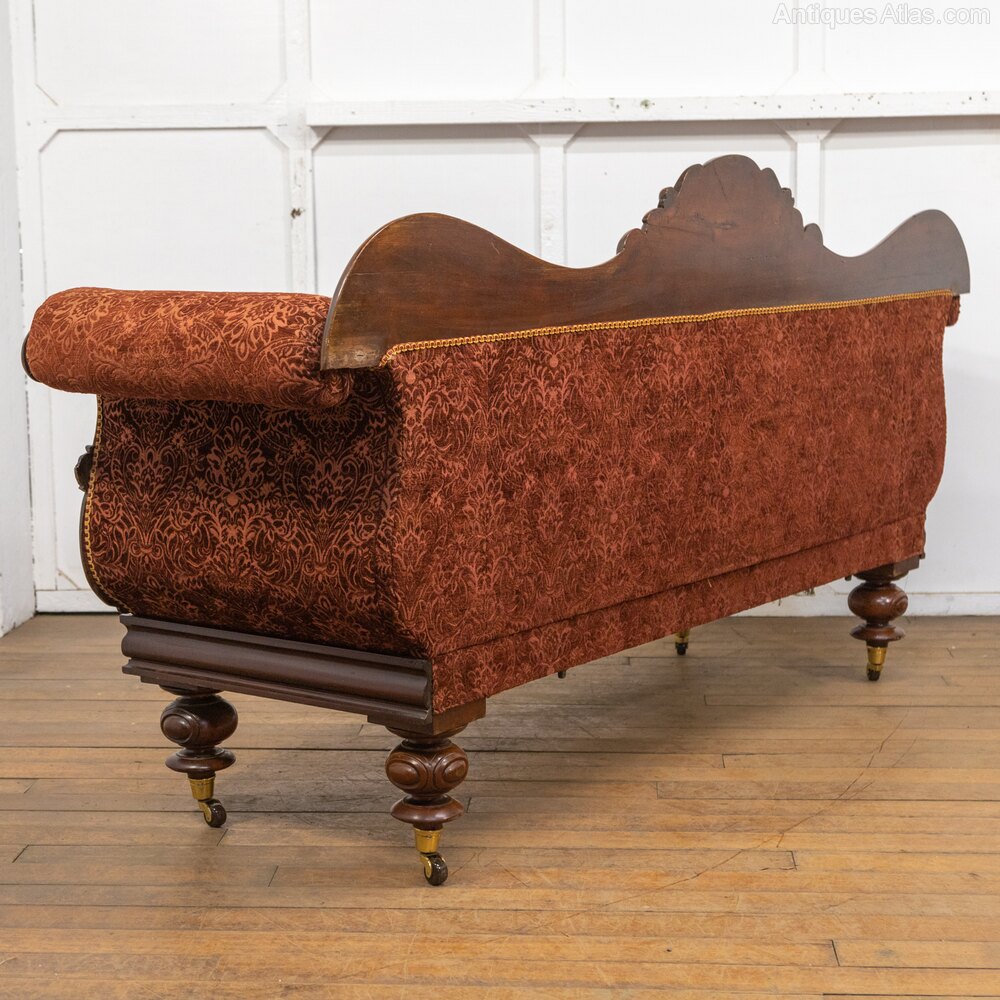 Victorian Mahogany Sofa - Antiques Atlas