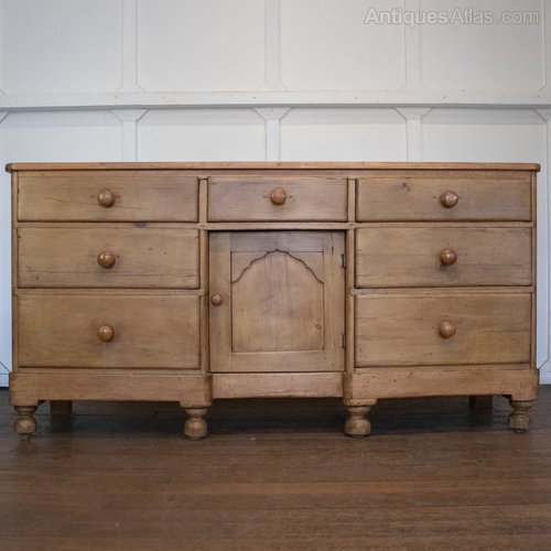 Victorian Pine Sideboard With Graduated Drawers Antiques Atlas
