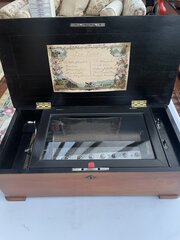 19th C Swiss Music Box Playing Ten Airs