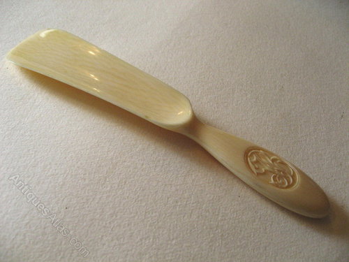 Ivory shoe horn Clearance