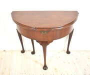 Tea Table Mahogany Circa 1730