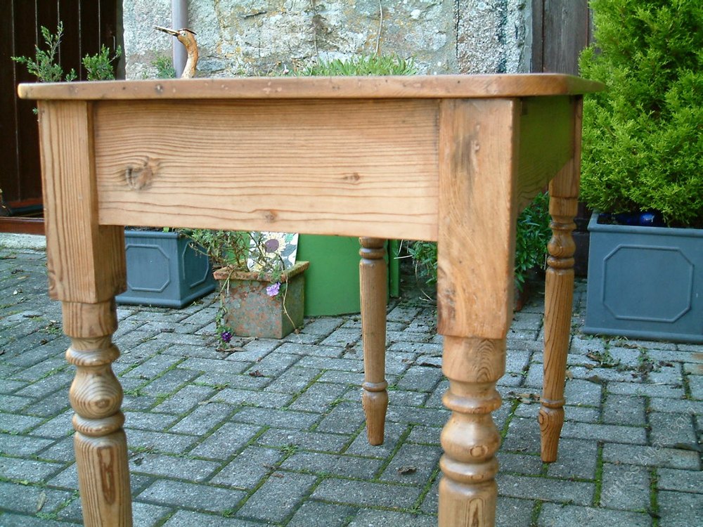 A Small Restored Victorian Pine Table Antiques Atlas