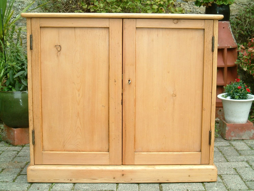 An Antique Pine Cupboard Antiques Atlas