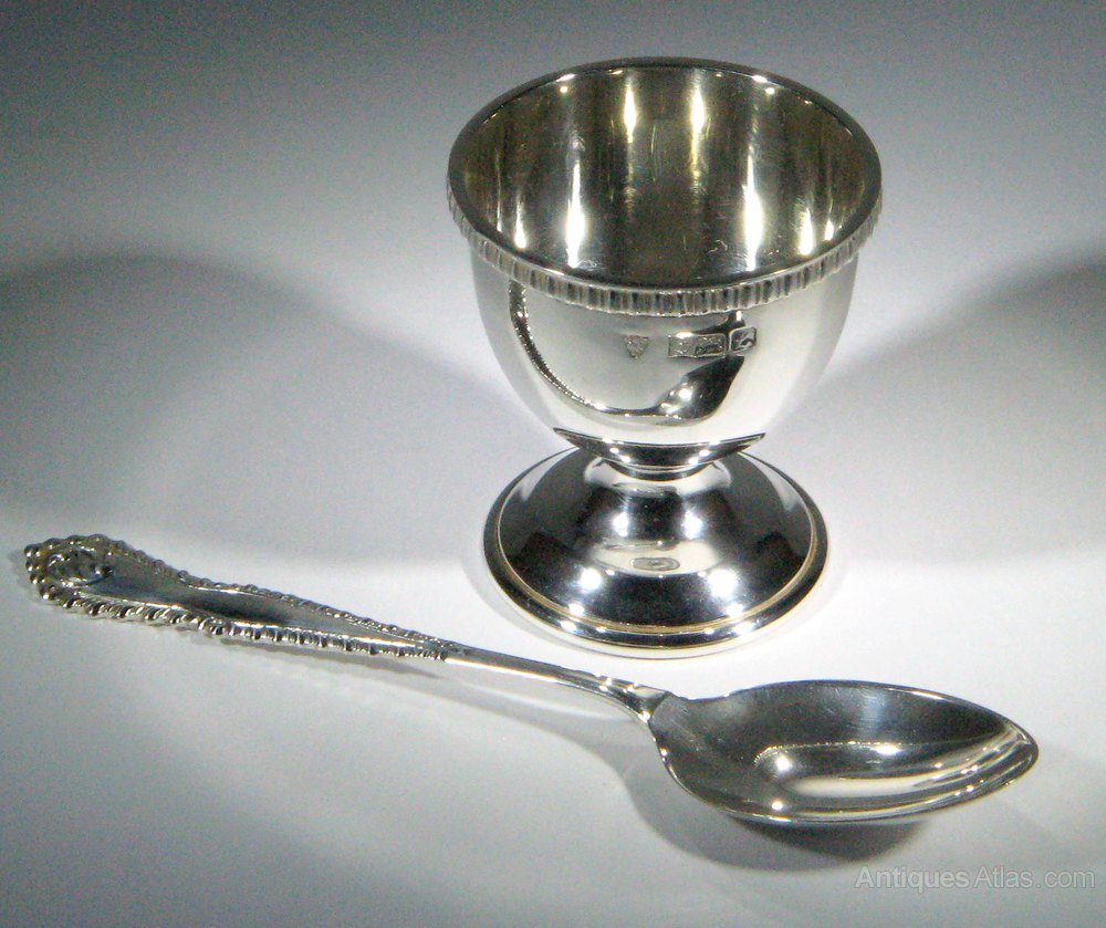 Antiques Atlas Vintage Silver Egg Cup & Spoon, Cased 1983/5