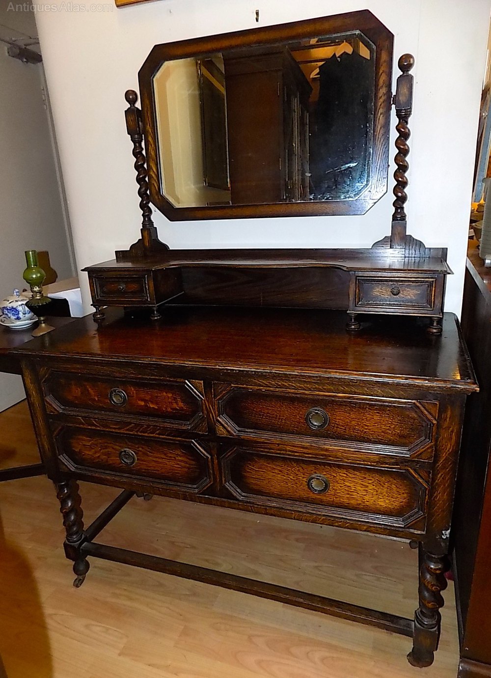 Victorian Oak Chest Of Drawers With Mirror Antiques Atlas