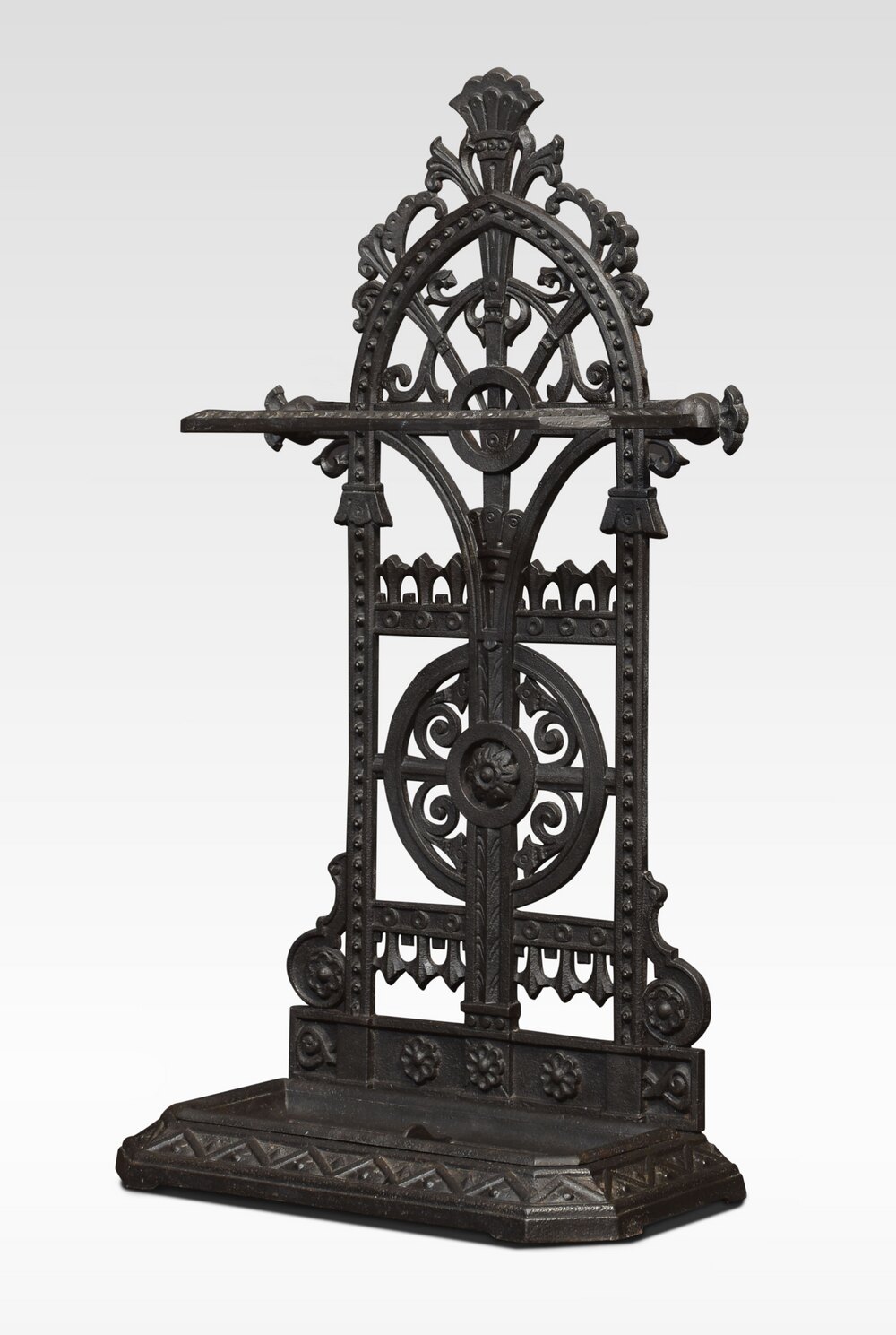 Falkirk Cast Iron Umbrella Stand Antiques Atlas