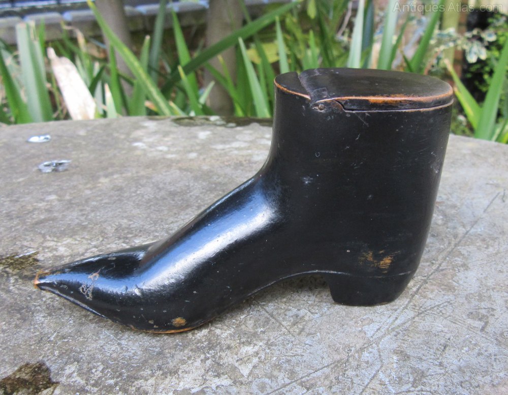 Antiques Atlas Antique Treen Ebonised Snuff Shoe Antiques Atlas Antique Treen Ebonised Snuff Shoe