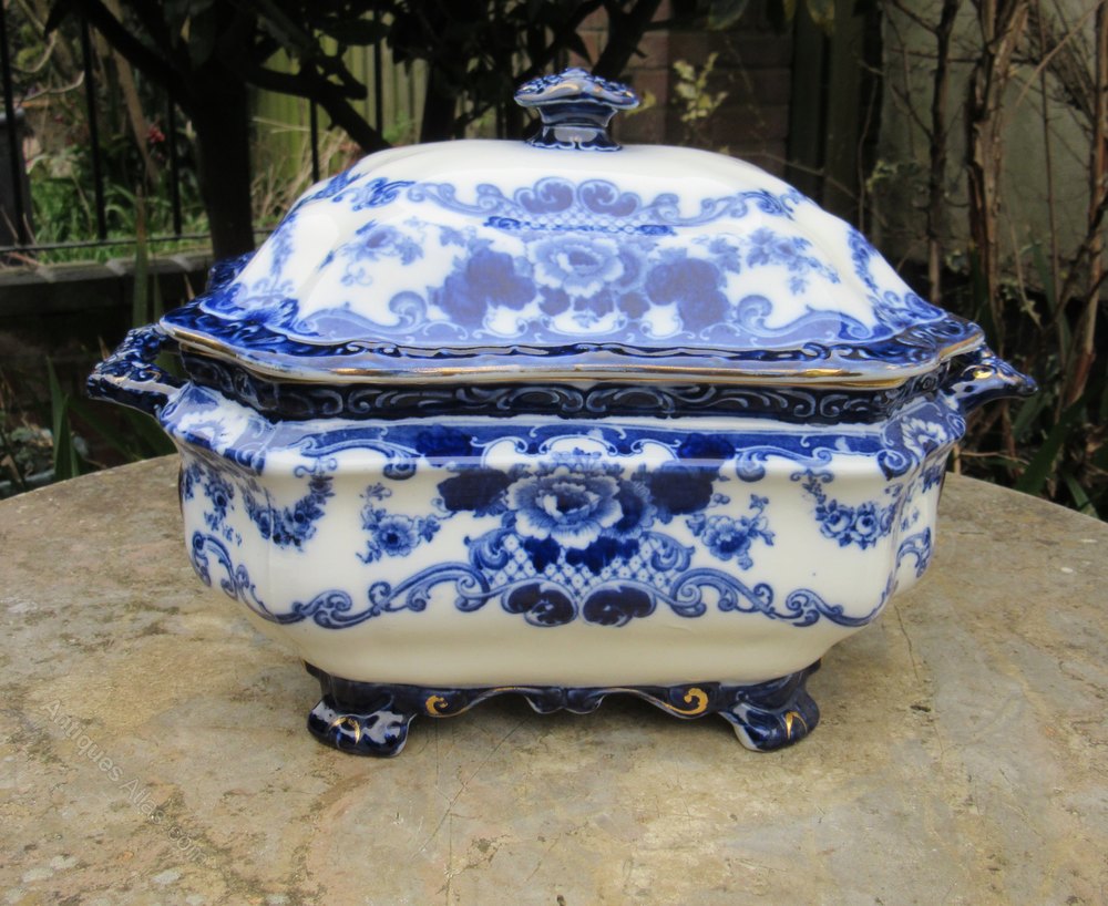 Antiques Atlas & Stonier Flow Blue Soup Tureen C1900