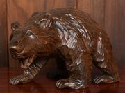 Hand?Carved Japanese Bear Sculpture