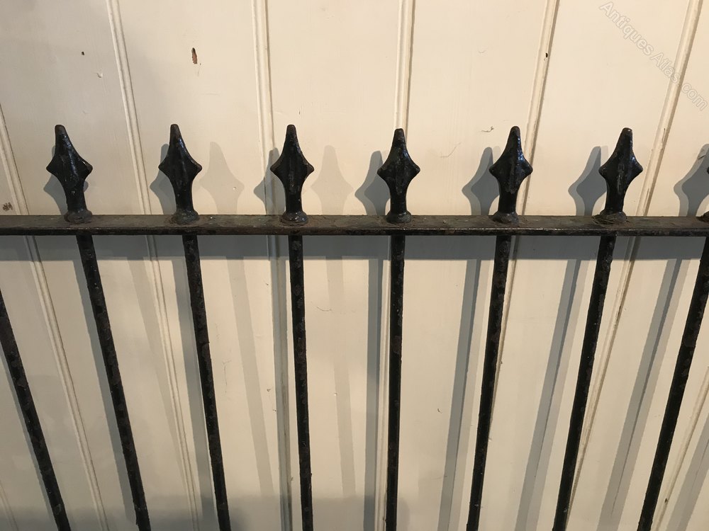 Antiques Atlas - Run Of Victorian Steel Railings
