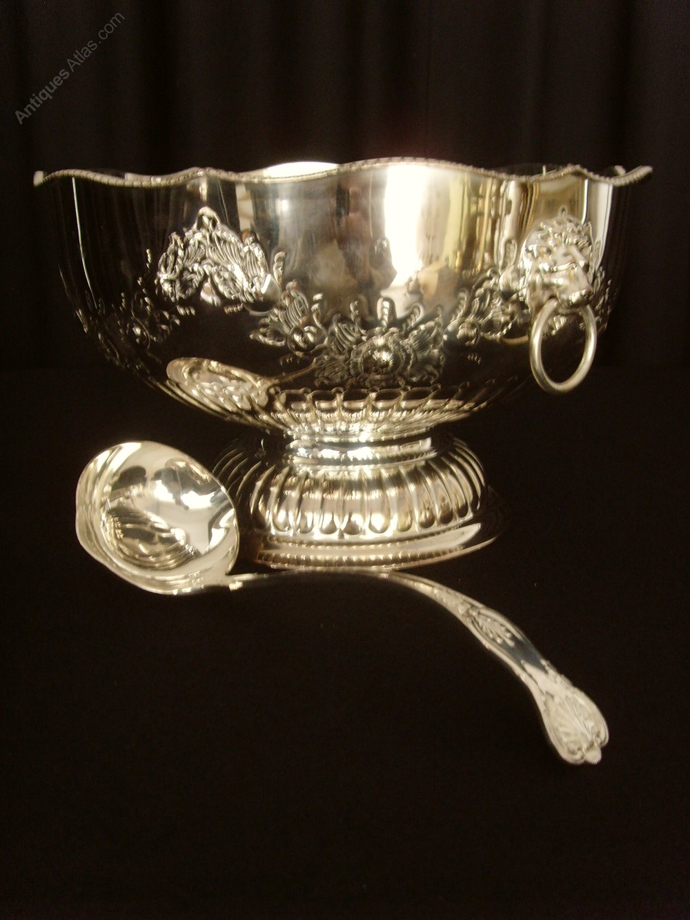 Antiques Atlas Silver Plated Punch Bowl & Kings Patt. Ladle VGC