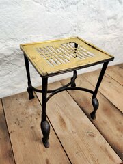 18th Century Fireside Trivet