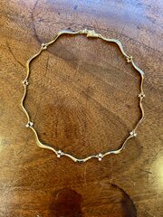 18ct Gold And Diamond Necklace