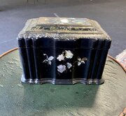 Jennens And Bettridge Papier Mache Tea Caddy
